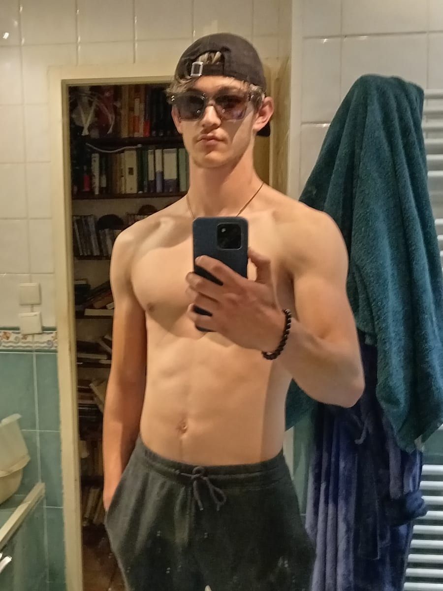 Profil de Aro